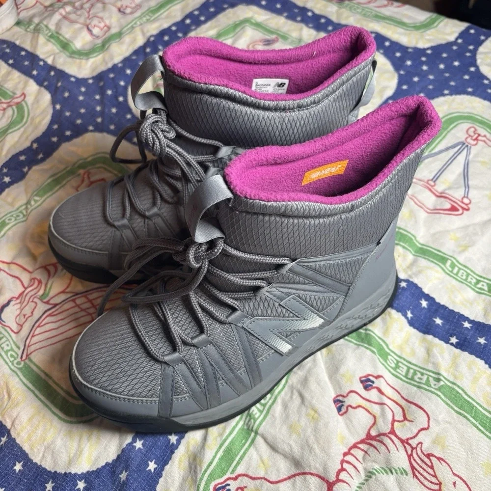 New Balance Fresh Foam Sneaker Boot Water Resistant Insulated Grey Size 8